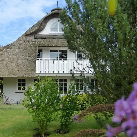 In The Stortebeker House Apartman